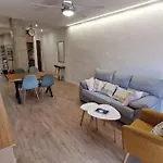 Centrico Y Amplio Piso En 贝哈尔