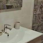公寓 Centrico Y Amplio Piso En *