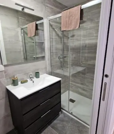 Centrico Y Amplio Piso En Apartman