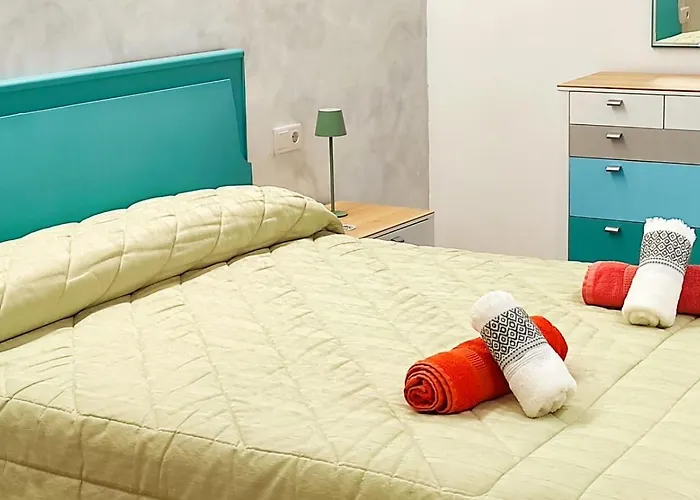 Centrico Y Amplio Piso En 아파트